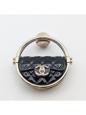 Chanel Brooch CC Logo Turnlock Quilted Bag Motif Gold Black Pin Badge 23c